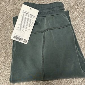 Women’s Lululemon Softstreme Pants